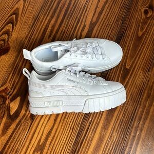 Puma Mayze Sneakers Size 7
